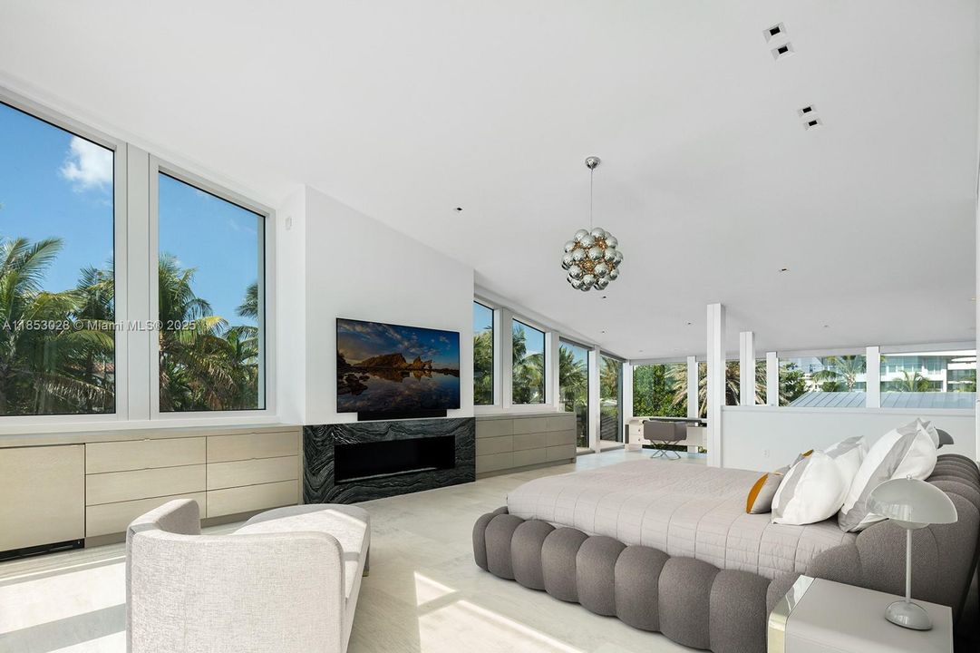 На продажу: $27,500,000 (5 спален, 6 ванн, 5868 Квадратных фут)