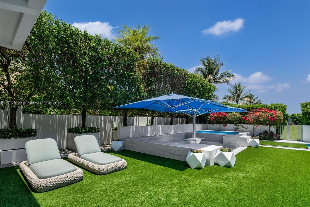 На продажу: $27,500,000 (5 спален, 6 ванн, 5868 Квадратных фут)