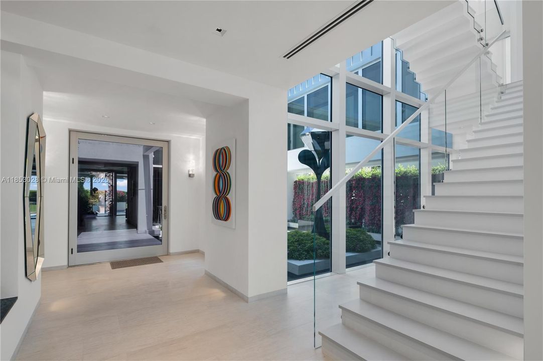 На продажу: $27,500,000 (5 спален, 6 ванн, 5868 Квадратных фут)