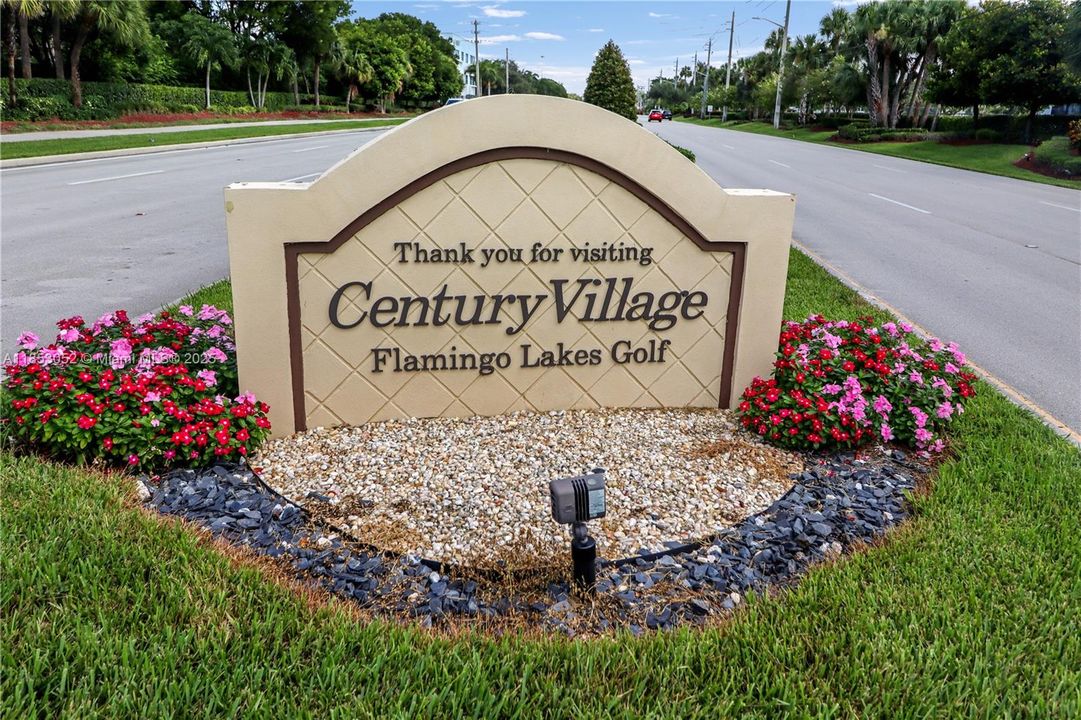 合同活跃: $239,000 (2 贝兹, 2 浴室, 1364 平方英尺)