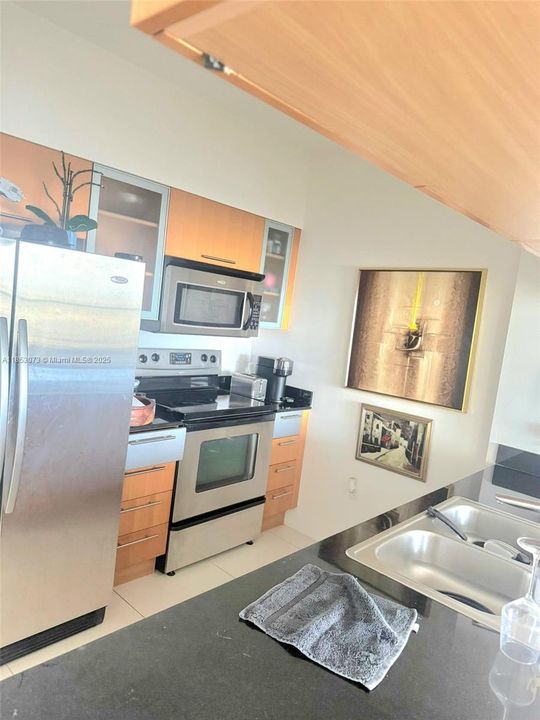 En Venta: $349,000 (1 camas, 1 baños, 791 Pies cuadrados)