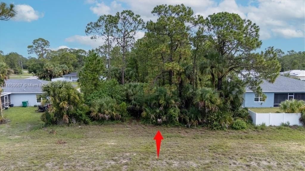 8055 Sandalwood Cir, LaBelle, FL 33935