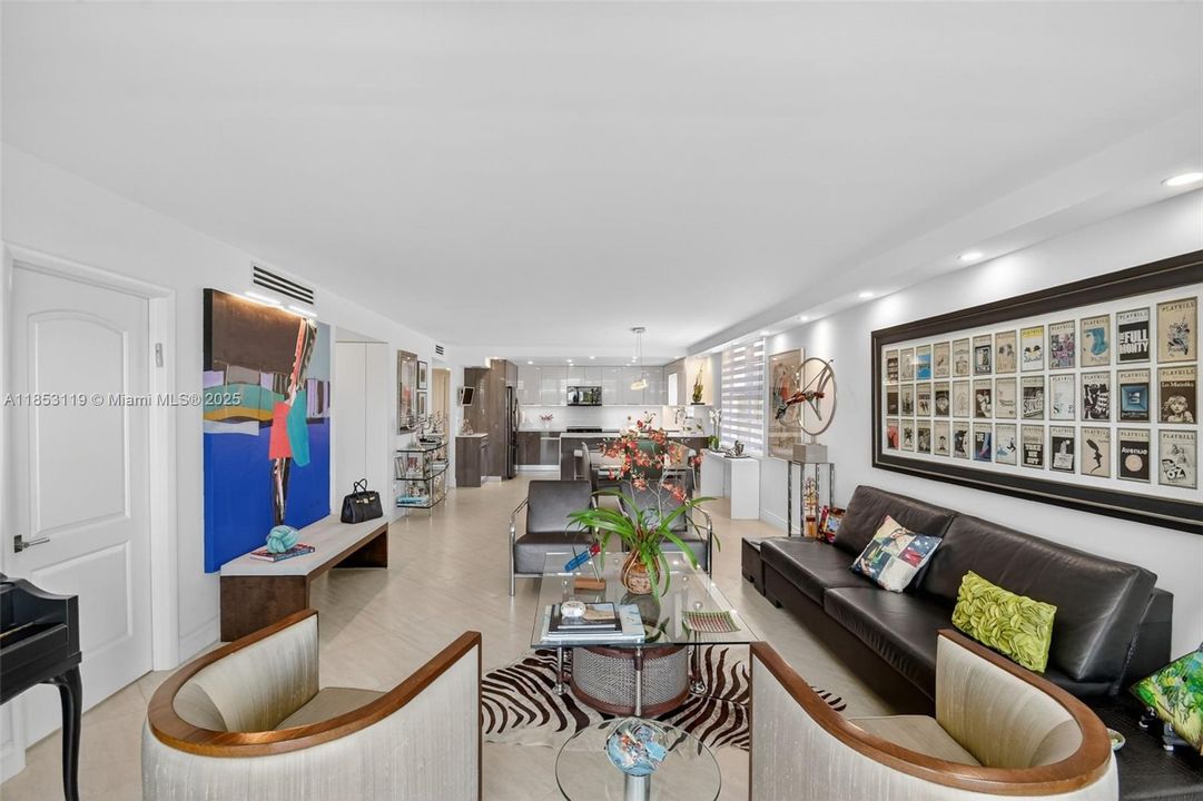 Active With Contract: $1,175,000 (2 beds, 2 baths, 1630 Square Feet)