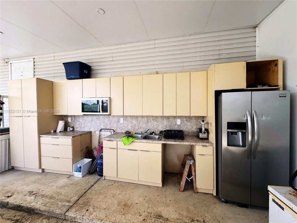 GAS STROVE AND SKIN WILL BE PUT IN