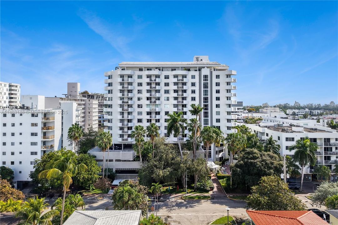 En Venta: $799,000 (2 camas, 2 baños, 1070 Pies cuadrados)