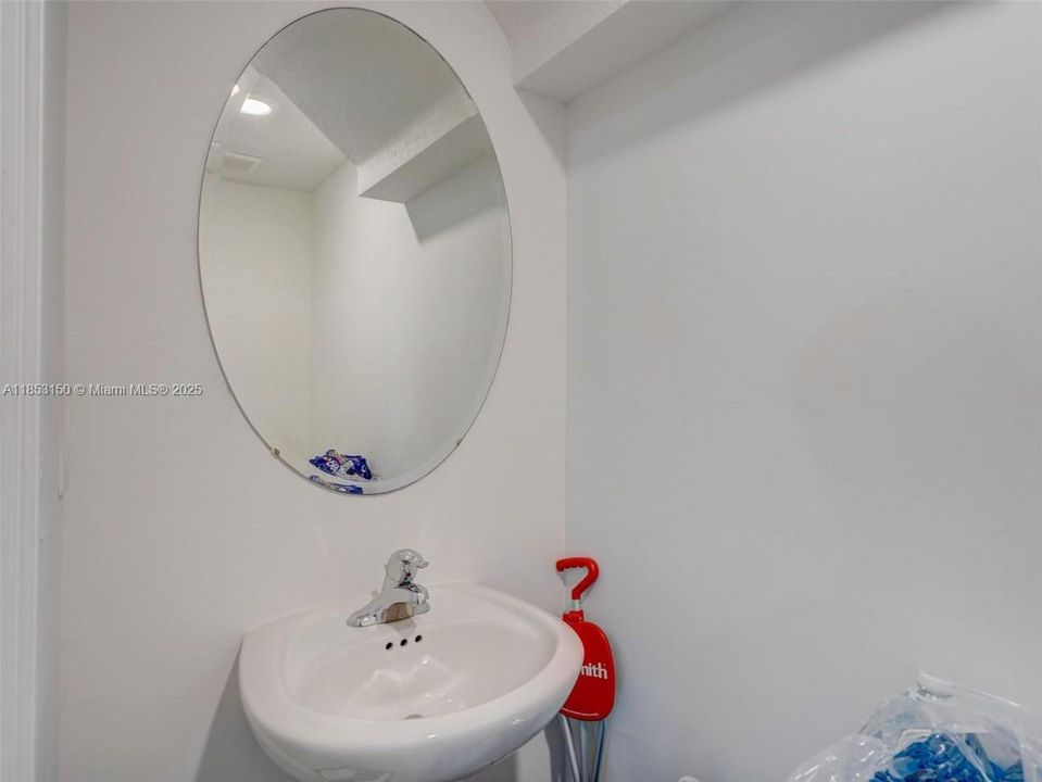 На продажу: $424,900 (3 спален, 2 ванн, 1442 Квадратных фут)