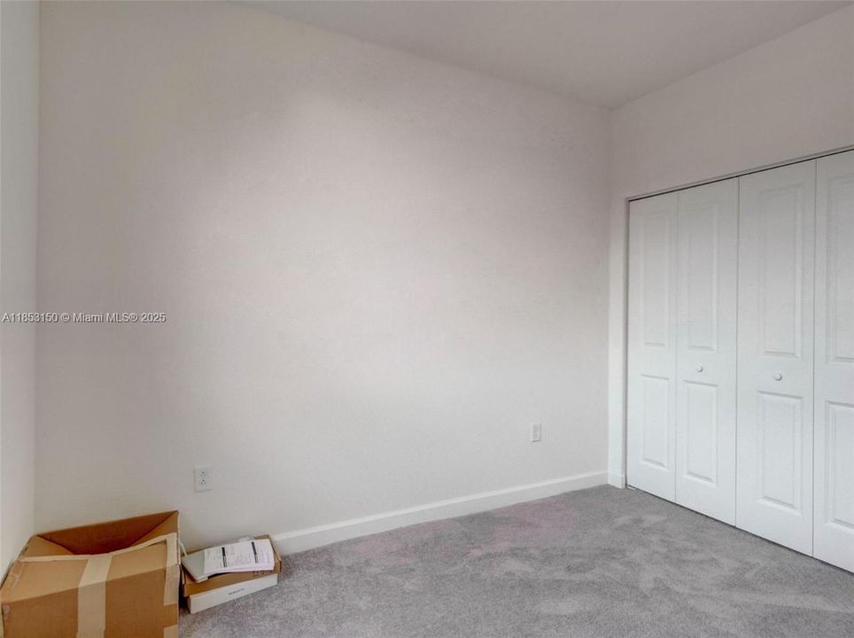 На продажу: $424,900 (3 спален, 2 ванн, 1442 Квадратных фут)