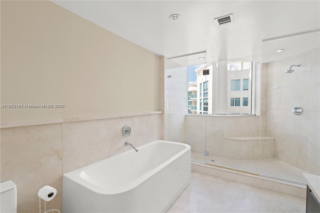 Недавно арендовано: $8,900 (4 спален, 4 ванн, 2911 Квадратных фут)