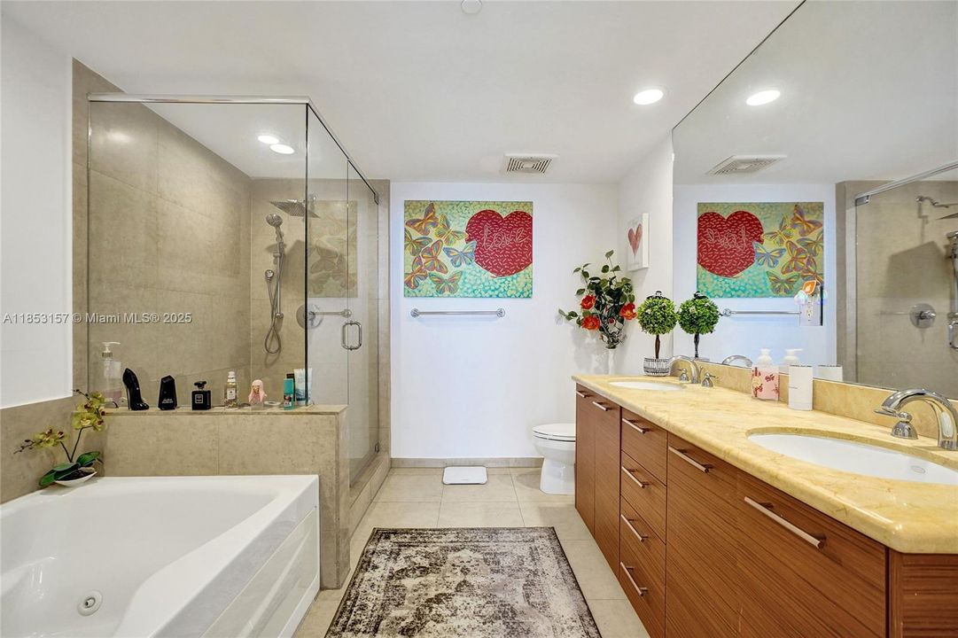 En Venta: $888,000 (2 camas, 2 baños, 1322 Pies cuadrados)