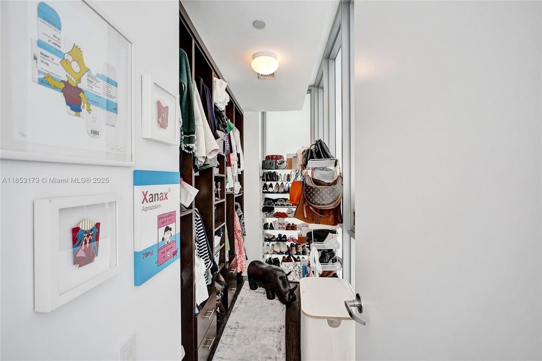 待售: $1,200,000 (2 贝兹, 2 浴室, 1647 平方英尺)