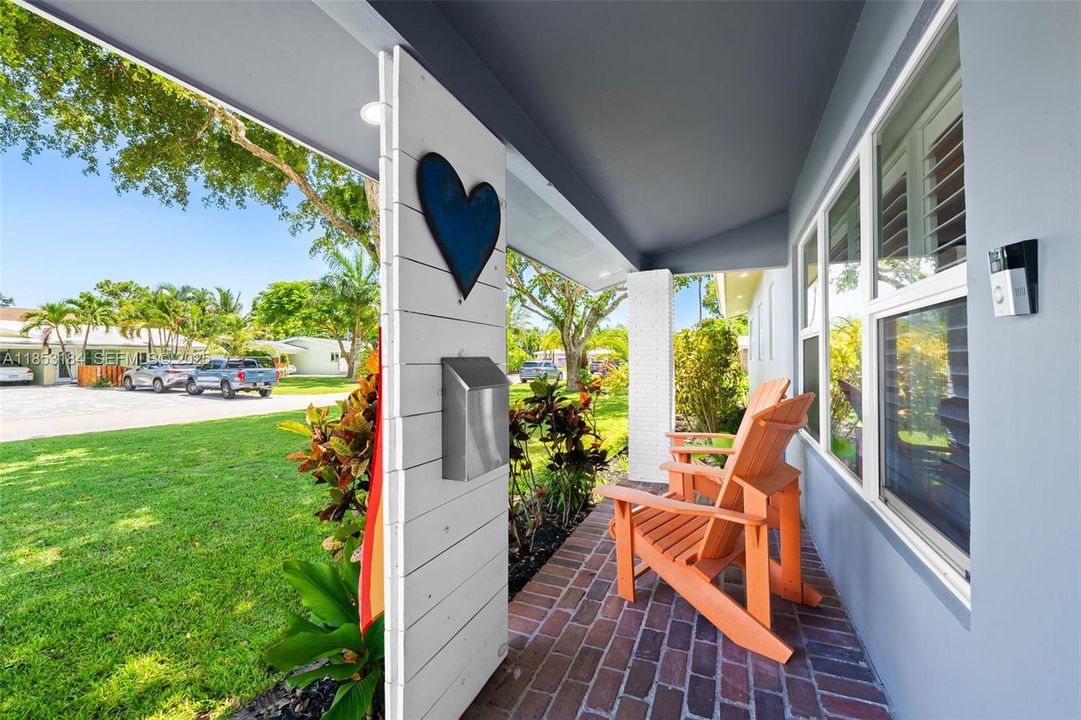 En Venta: $859,000 (3 camas, 2 baños, 1780 Pies cuadrados)