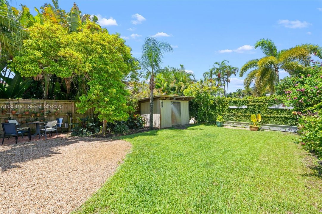 En Venta: $859,000 (3 camas, 2 baños, 1780 Pies cuadrados)