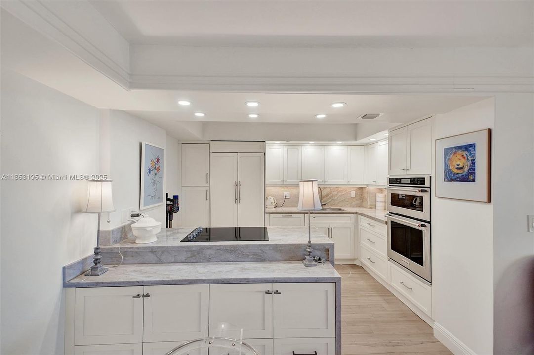 For Sale: $495,000 (2 beds, 2 baths, 1268 Square Feet)