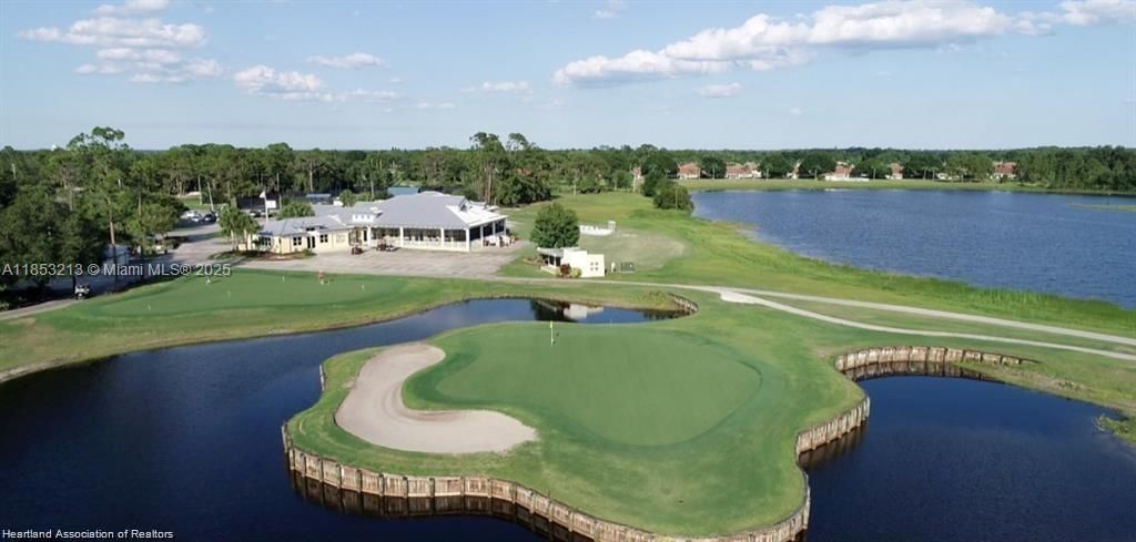 待售: $14,900 (0.28 acres)