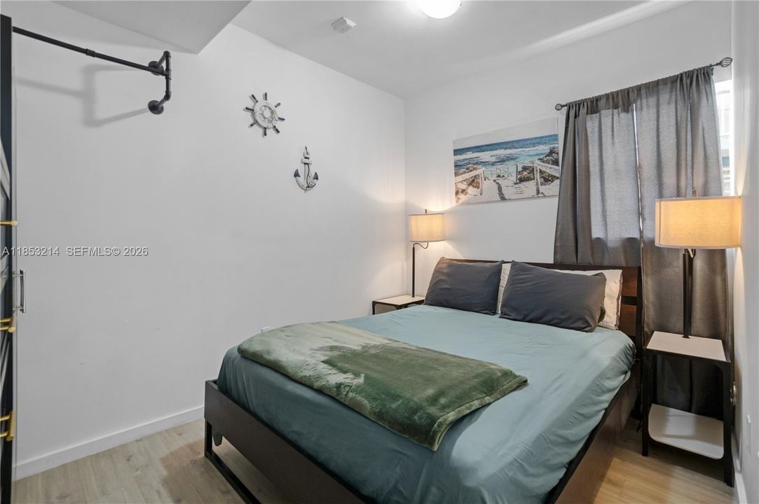 En Venta: $199,999 (1 camas, 1 baños, 450 Pies cuadrados)