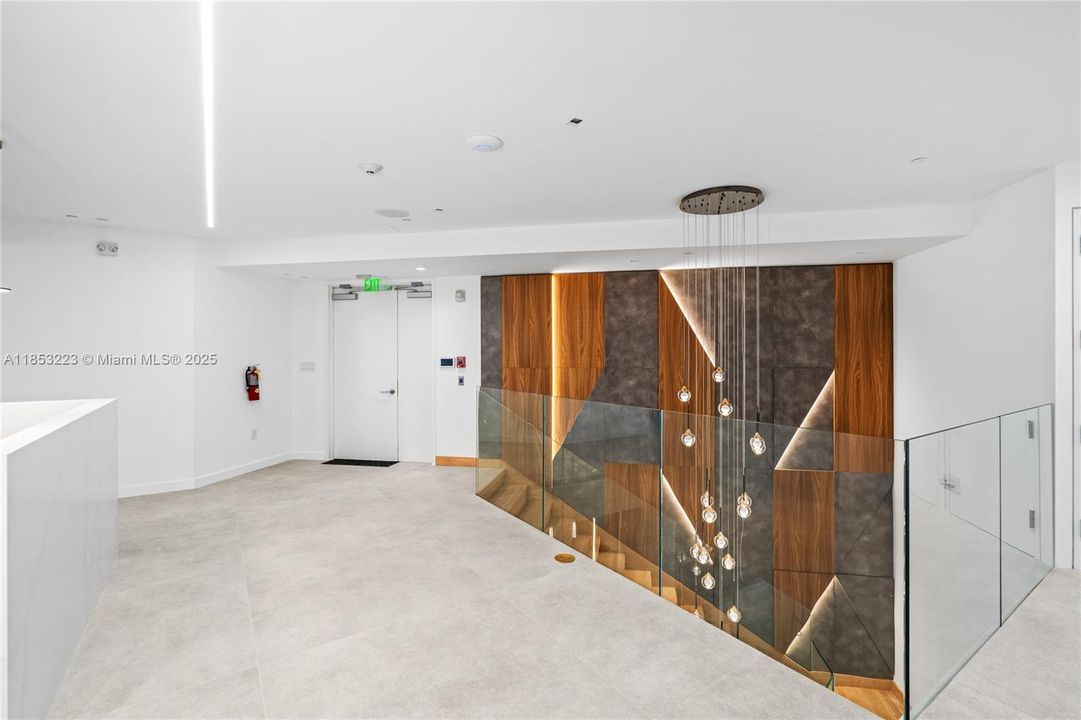 出租: $120 (0 贝兹, 0 浴室, 0 平方英尺)