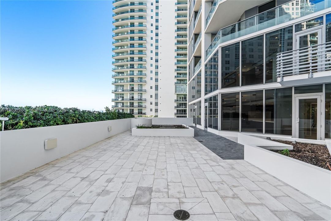 出租: $120 (0 贝兹, 0 浴室, 0 平方英尺)