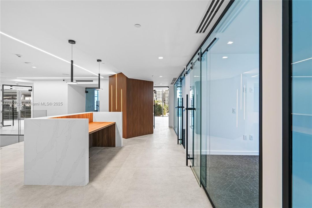 出租: $120 (0 贝兹, 0 浴室, 0 平方英尺)