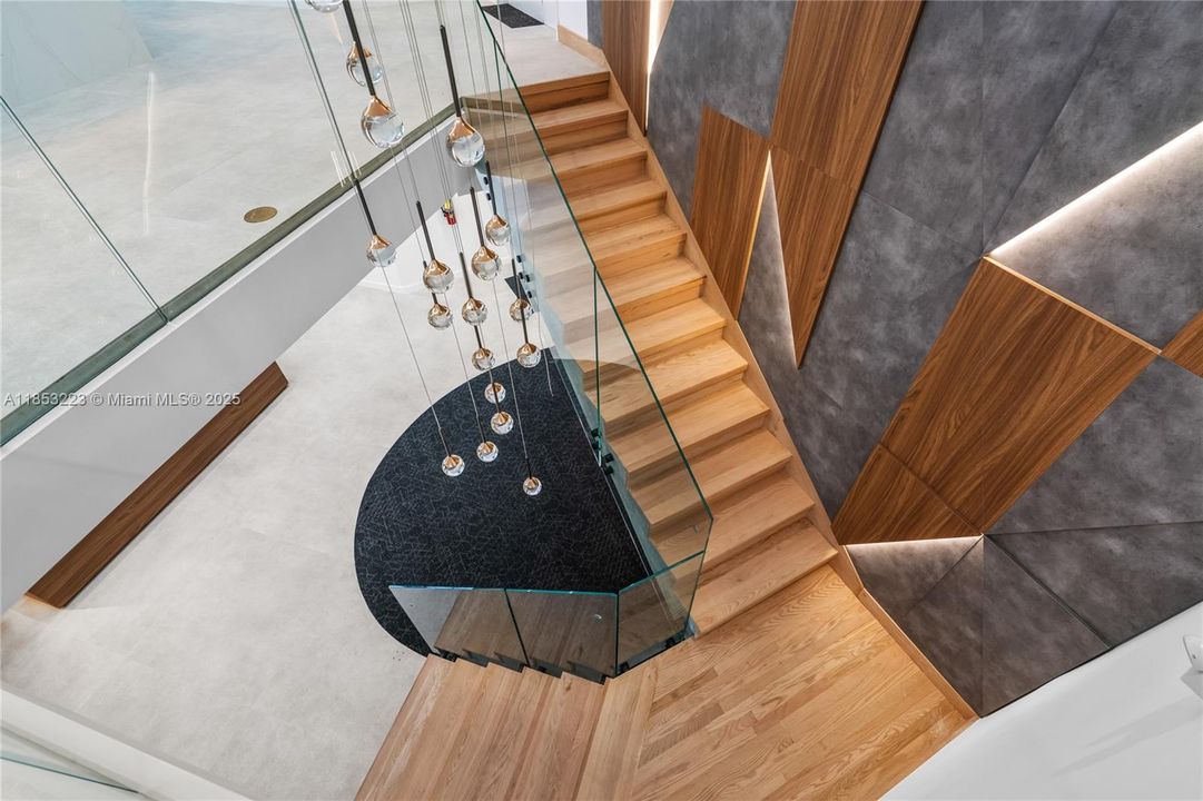 出租: $120 (0 贝兹, 0 浴室, 0 平方英尺)