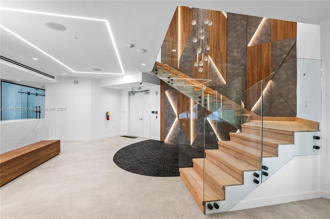 出租: $120 (0 贝兹, 0 浴室, 0 平方英尺)