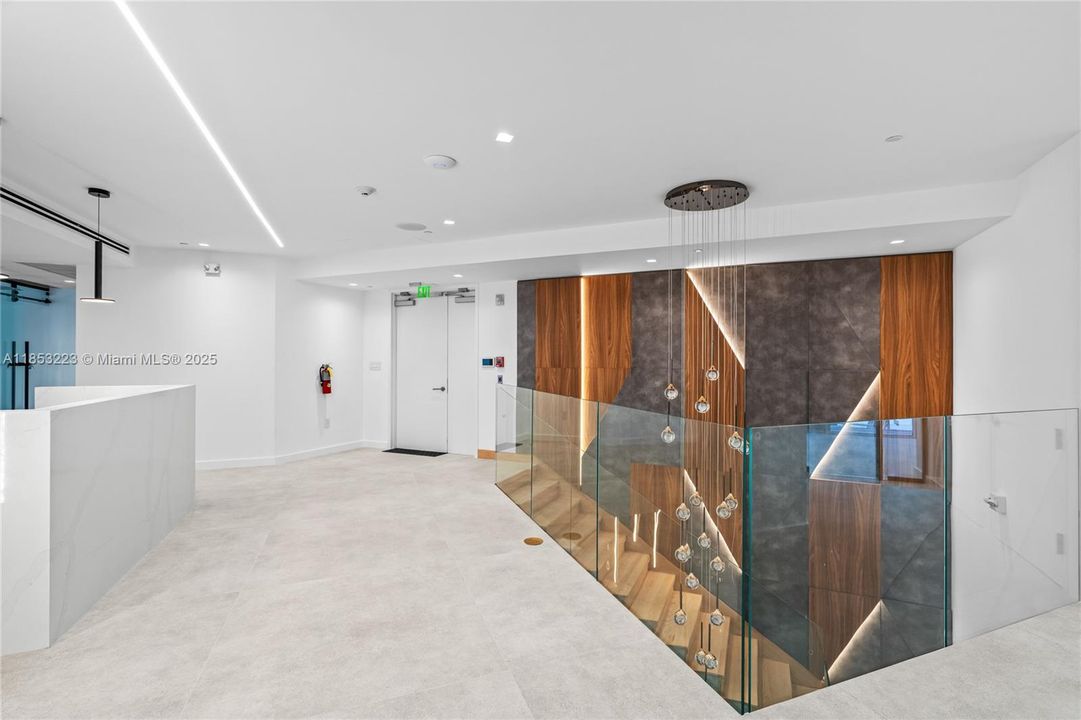 出租: $120 (0 贝兹, 0 浴室, 0 平方英尺)