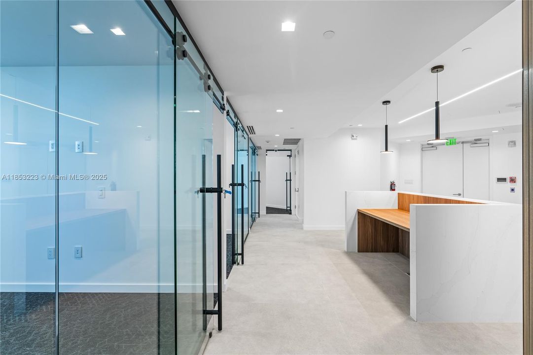 出租: $120 (0 贝兹, 0 浴室, 0 平方英尺)