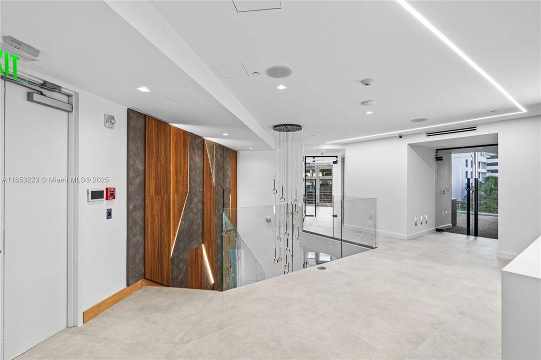 出租: $120 (0 贝兹, 0 浴室, 0 平方英尺)