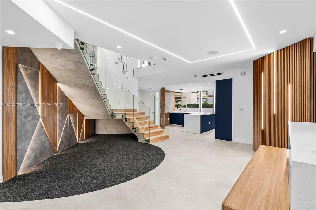 出租: $120 (0 贝兹, 0 浴室, 0 平方英尺)