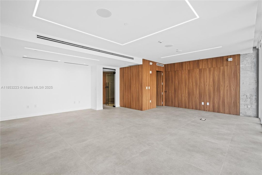 出租: $120 (0 贝兹, 0 浴室, 0 平方英尺)