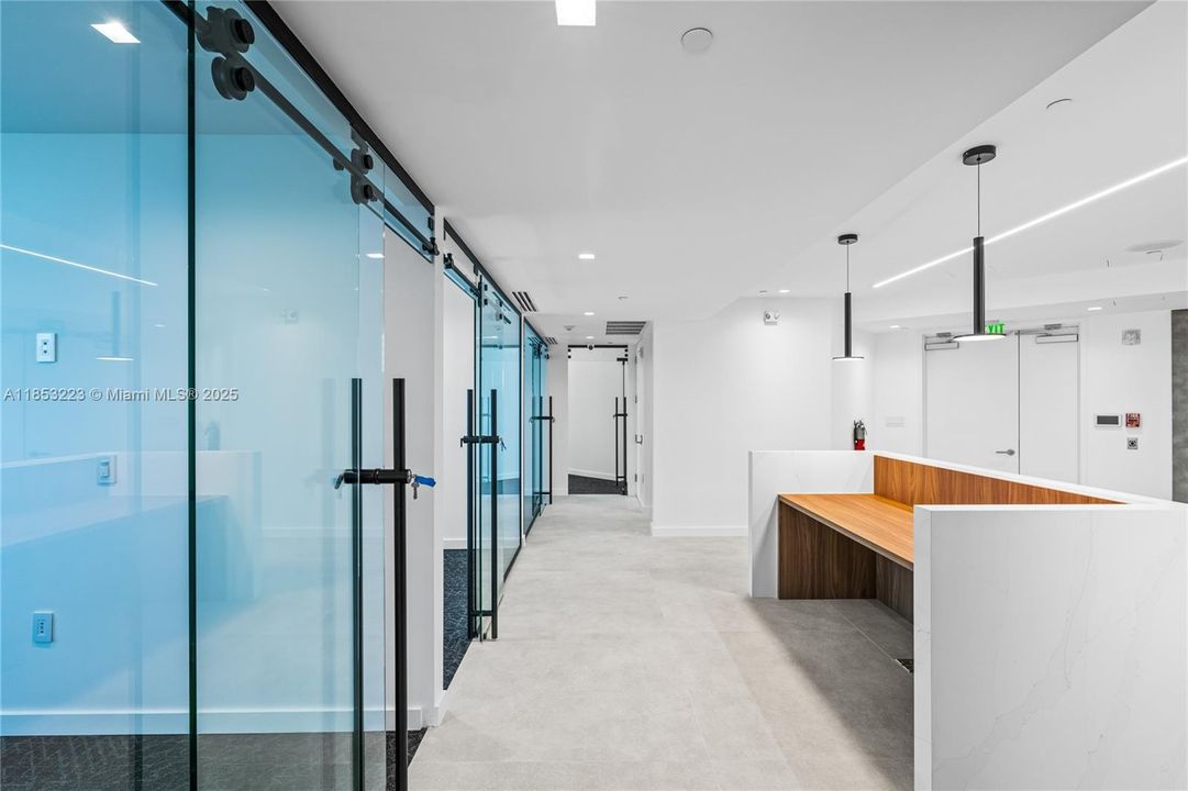 出租: $120 (0 贝兹, 0 浴室, 0 平方英尺)