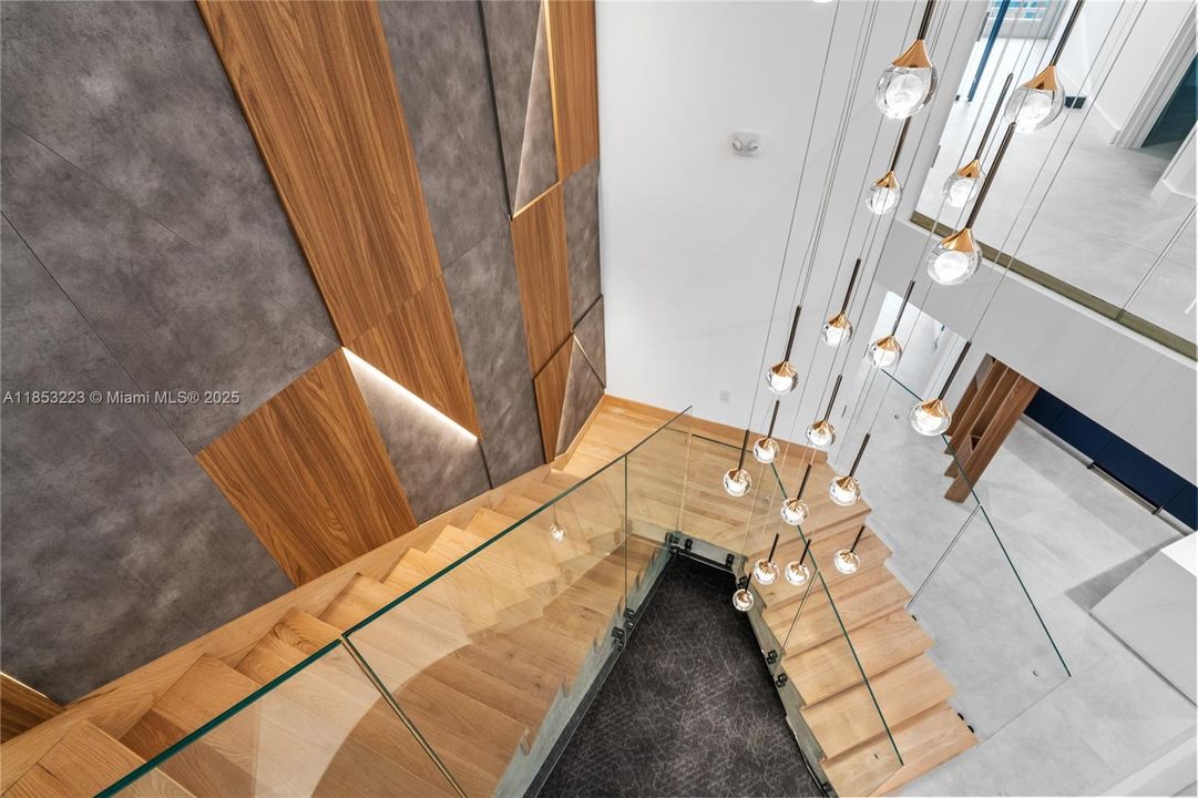 出租: $120 (0 贝兹, 0 浴室, 0 平方英尺)