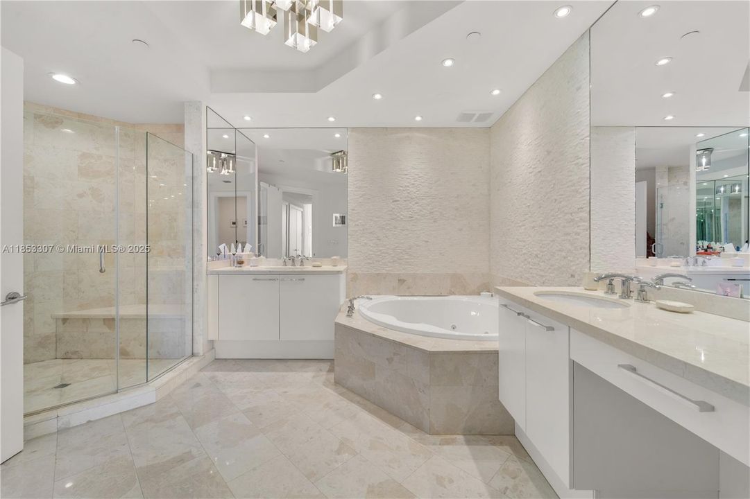 Active With Contract: $10,500 (3 beds, 3 baths, 2608 Square Feet)