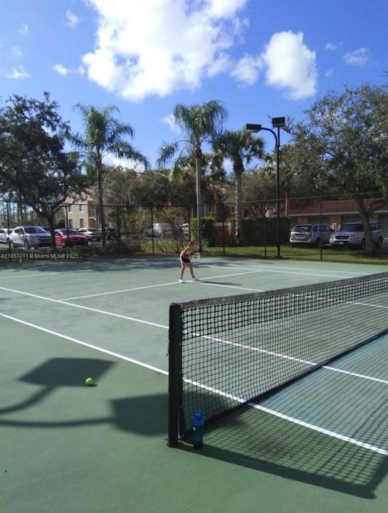 Recently Rented: $1,800 (2 beds, 2 baths, 1042 Square Feet)