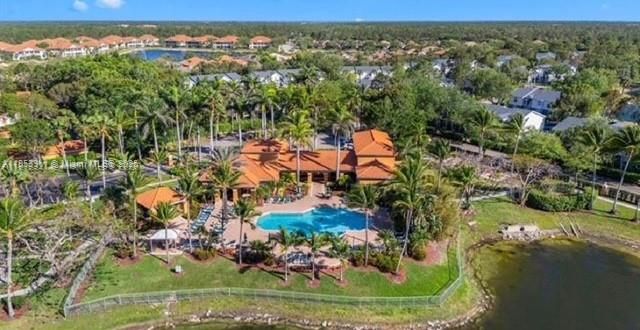 Recently Rented: $1,800 (2 beds, 2 baths, 1042 Square Feet)