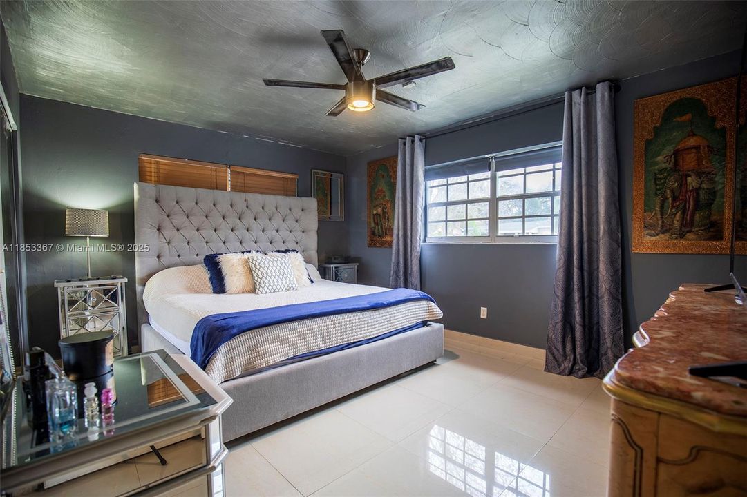 Primary Bedroom – Wide shot