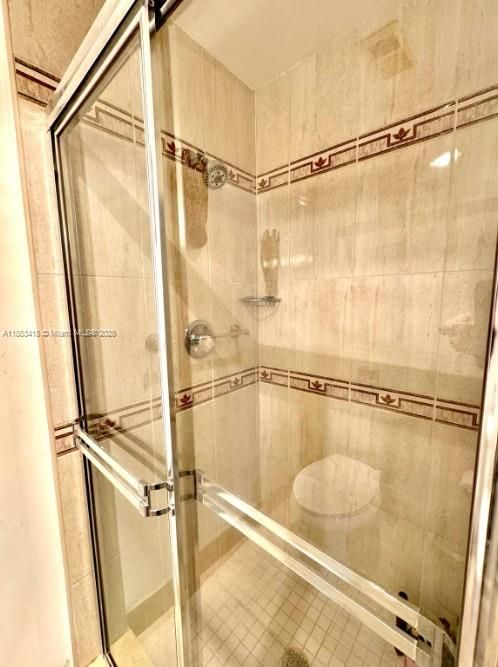 For Sale: $299,900 (2 beds, 2 baths, 1214 Square Feet)