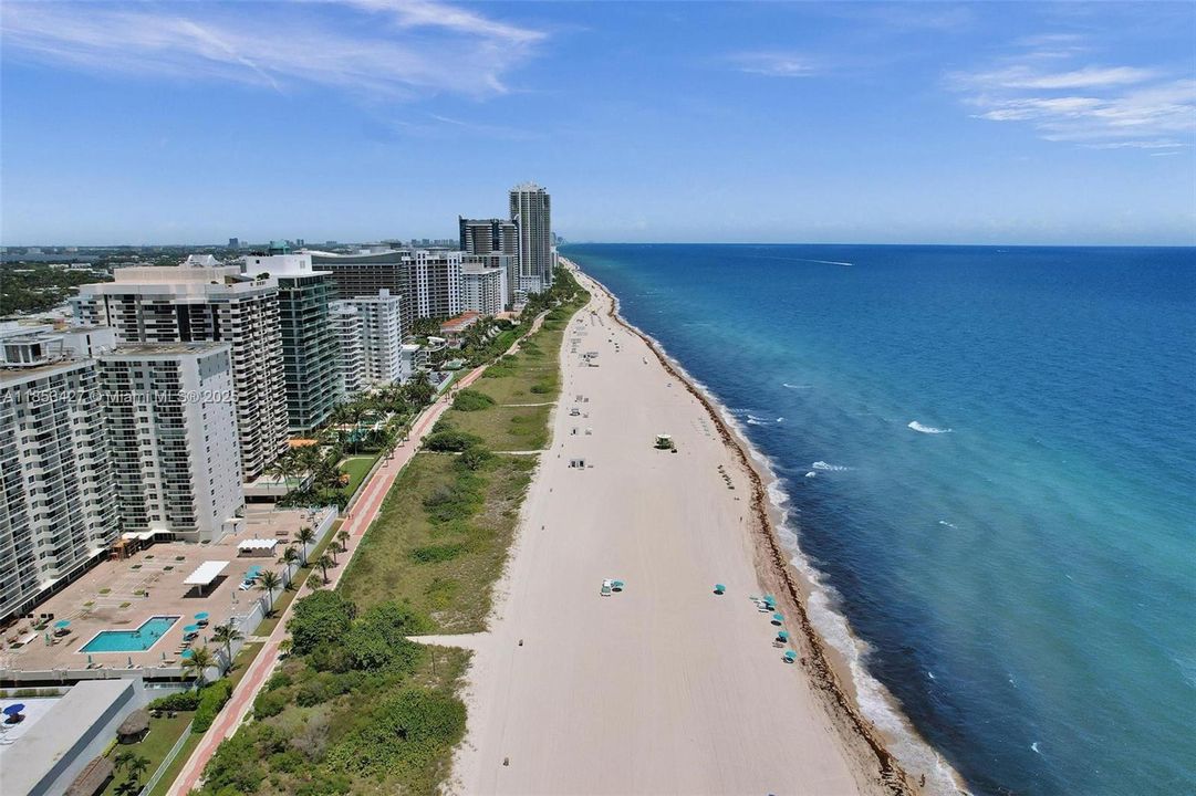 待售: $2,099,000 (3 贝兹, 2 浴室, 1980 平方英尺)