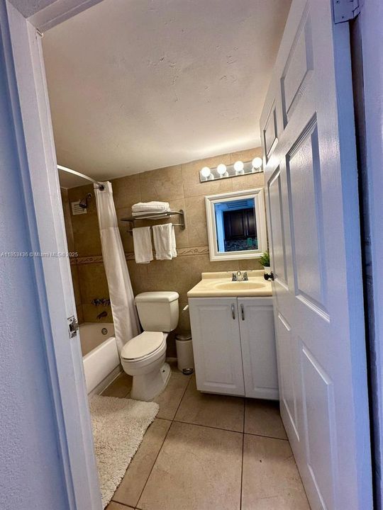 待售: $109,000 (0 贝兹, 1 浴室, 360 平方英尺)