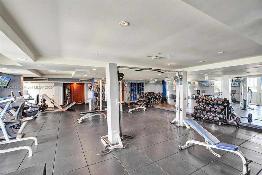 Недавно продано: $675,000 (2 спален, 2 ванн, 1251 Квадратных фут)