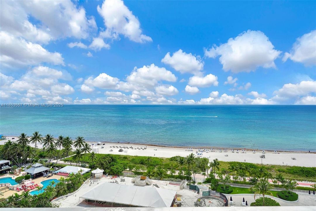 待售: $1,100,000 (2 贝兹, 2 浴室, 1030 平方英尺)