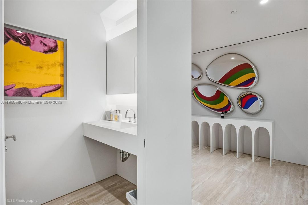 For Sale: $38,000,000 (7 beds, 7 baths, 7387 Square Feet)