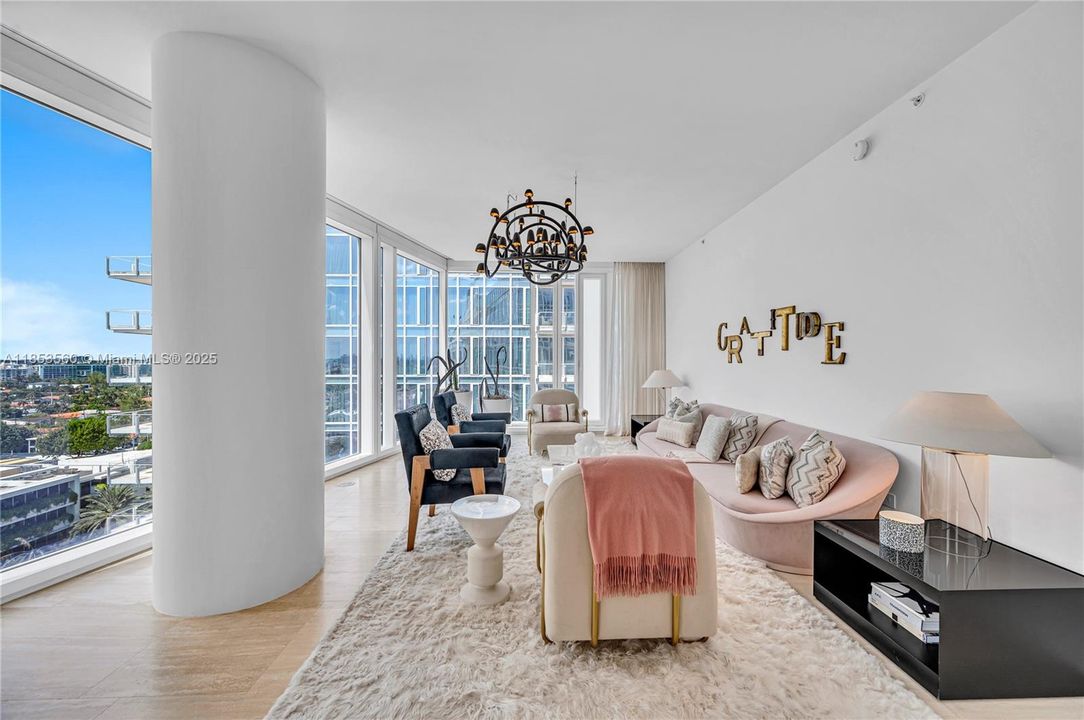 For Sale: $38,000,000 (7 beds, 7 baths, 7387 Square Feet)