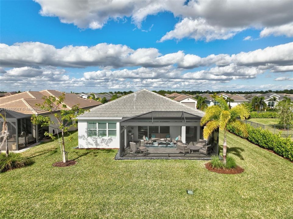 Recently Sold: $750,000 (4 beds, 3 baths, 2358 Square Feet)