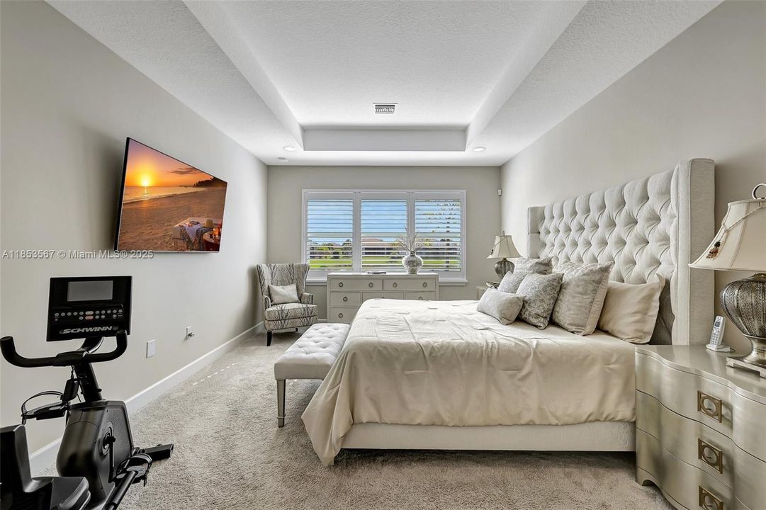 Recently Sold: $750,000 (4 beds, 3 baths, 2358 Square Feet)