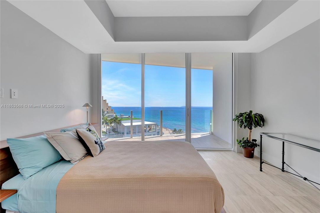 For Sale: $4,495,000 (2 beds, 3 baths, 2237 Square Feet)