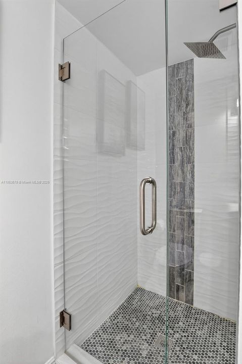 Heightened showerhead