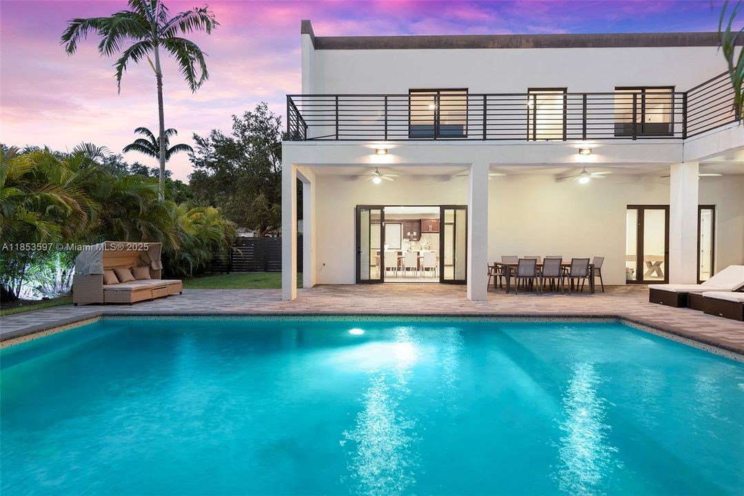 For Rent: $30,000 (10 beds, 11 baths, 5455 Square Feet)