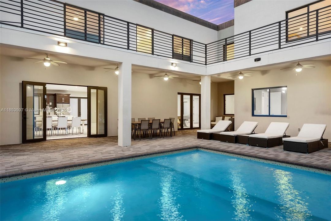 For Rent: $30,000 (10 beds, 11 baths, 5455 Square Feet)