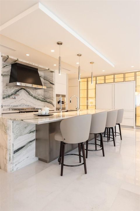 For Rent: $65,000 (4 beds, 5 baths, 4385 Square Feet)