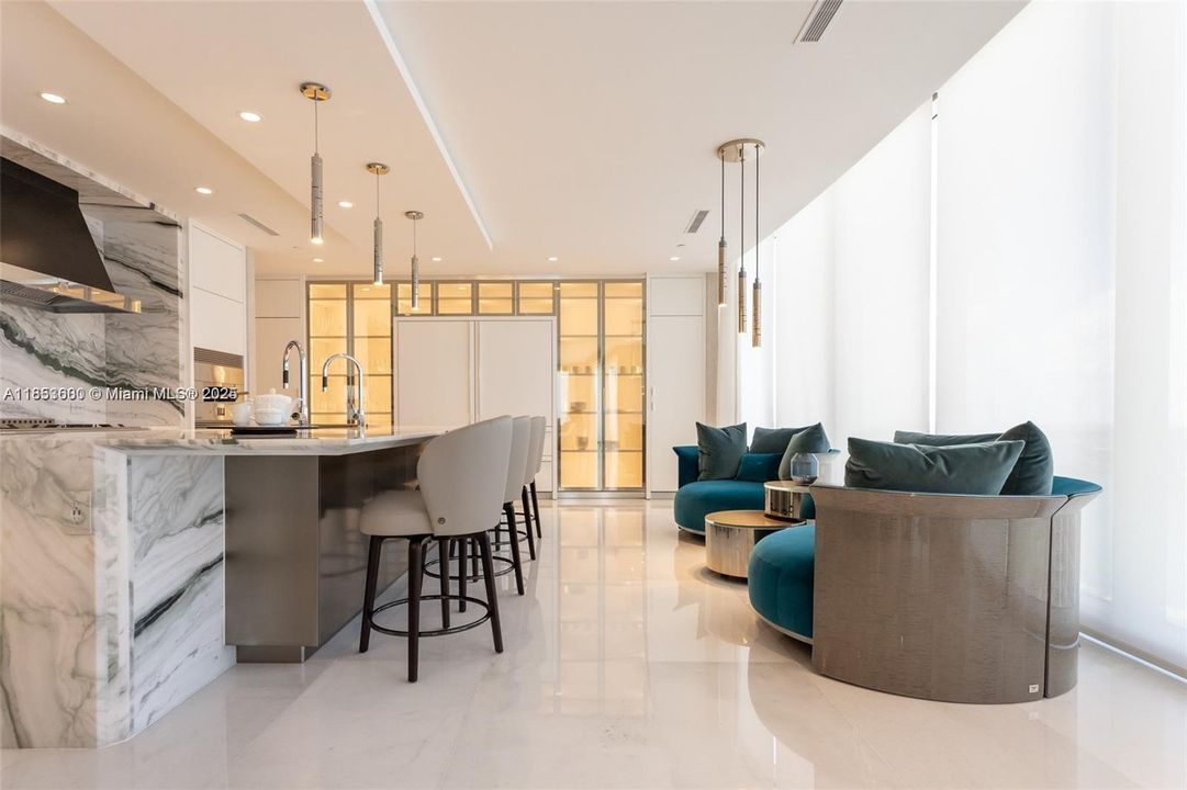 For Rent: $65,000 (4 beds, 5 baths, 4385 Square Feet)